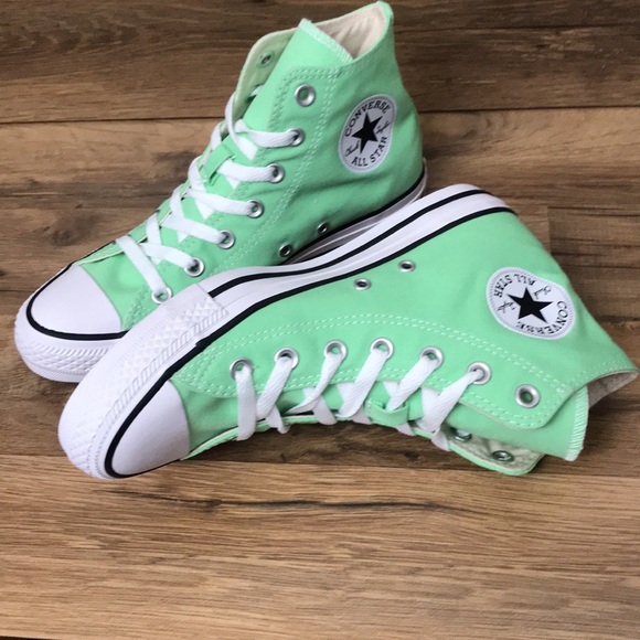 CONVERSE CTAS HIGH TOP BRAND NEW - Picture 7 of 14